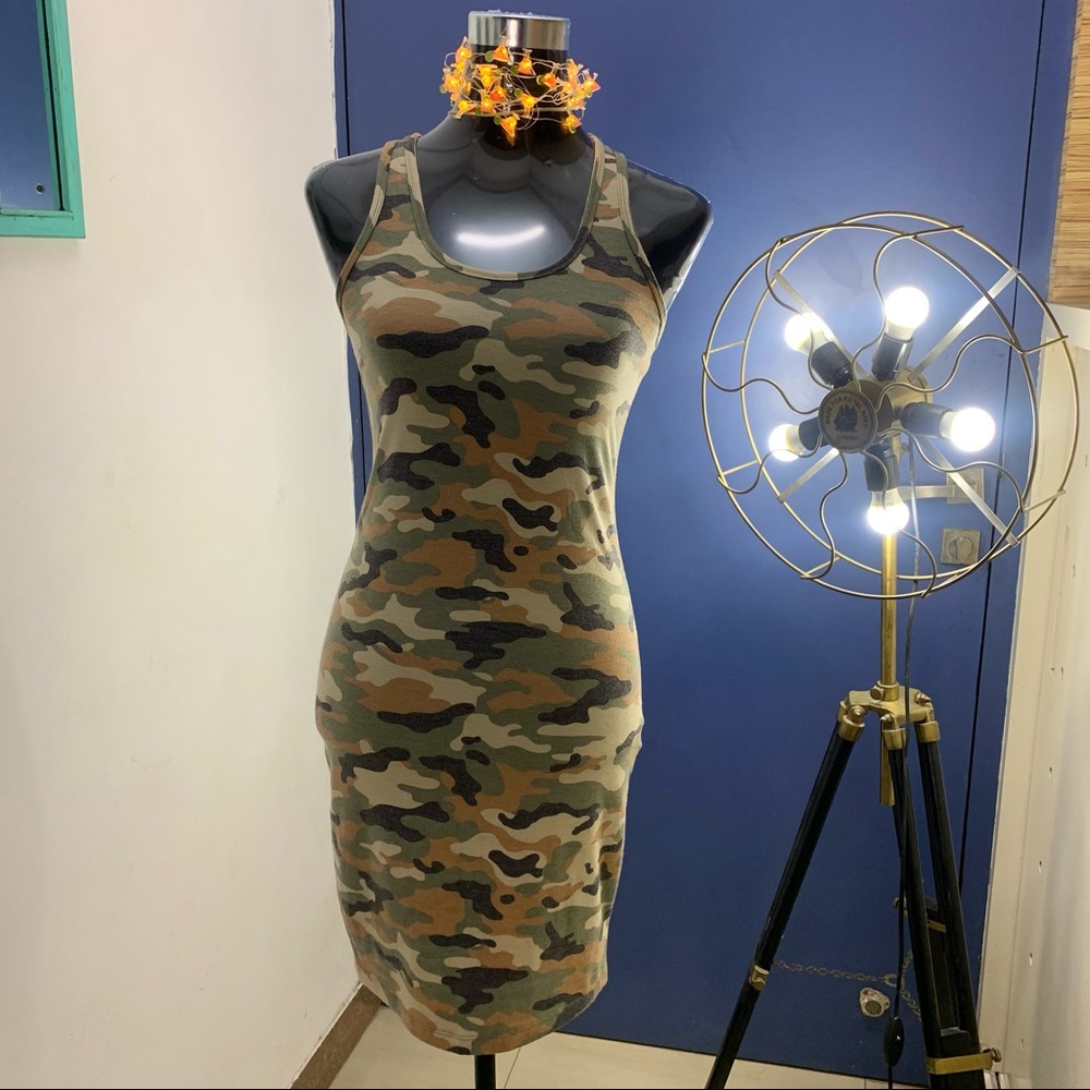 ⚡️ FOREVER 21 Army Print Stretchable Dress - Picture 3 of 10